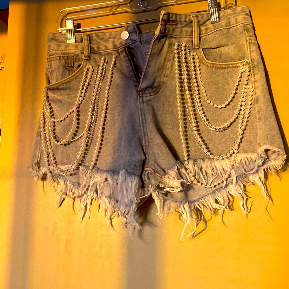 Guisano Shorts. Excellent condition. Wonderful pearl and diamond embellishments.